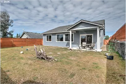1966 34th St, Florence, OR 97439 - Photo 16