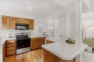 132 Kingsgate Rd, Lake Oswego, OR 97035 - Photo 10