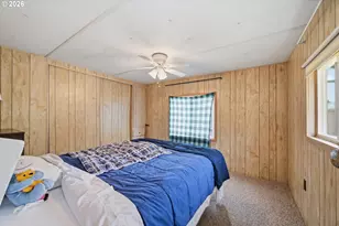 501 Division Ave, Eugene, OR 97404 - Photo 28