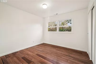 2537 NE 111th Ave, Portland, OR 97220 - Photo 26
