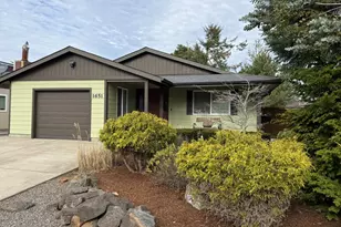 1651 29th St, Florence, OR 97439 - Photo 1