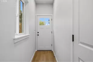 1220 SE 151st Ave, Portland, OR 97233 - Photo 4
