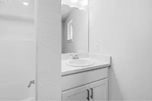 1220 SE 151st Ave, Portland, OR 97233 - Photo 26