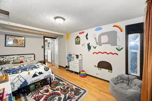 9345 NE Broadway, Portland, OR 97220 - Photo 24