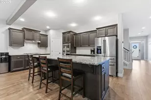 3785 SE Willamette Ave, Hillsboro, OR 97123 - Photo 8