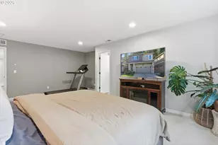 3785 SE Willamette Ave, Hillsboro, OR 97123 - Photo 20