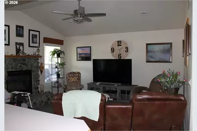 3510 Indiana Ave, Baker City, OR 97814 - Photo 6