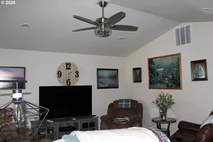 3510 Indiana Ave, Baker City, OR 97814 - Photo 2