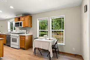 34280 E Lacomb Rd, Lebanon, OR 97355 - Photo 12