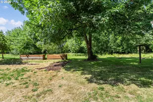 34280 E Lacomb Rd, Lebanon, OR 97355 - Photo 30