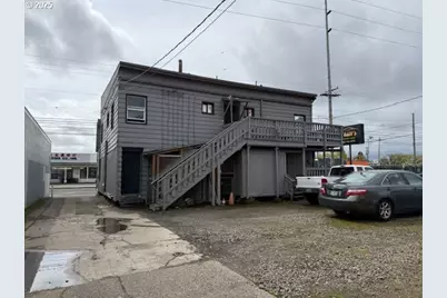 8325 SE Division St, Portland, OR 97266 - Photo 44