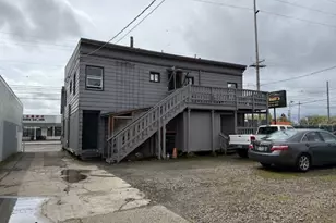 8325 SE Division St, Portland, OR 97266 - Photo 44