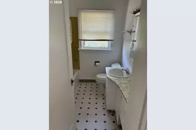 8325 SE Division St, Portland, OR 97266 - Photo 40