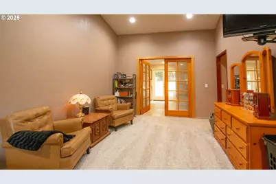 68155 Ridge Rd, North Bend, OR 97459 - Photo 24