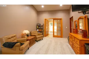 68155 Ridge Rd, North Bend, OR 97459 - Photo 24