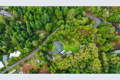 68155 Ridge Rd, North Bend, OR 97459 - Photo 48