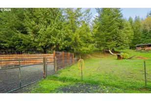 68155 Ridge Rd, North Bend, OR 97459 - Photo 40