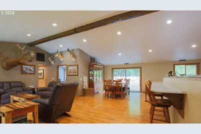 68155 Ridge Rd, North Bend, OR 97459 - Photo 10