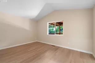 15250 SE View Meadows Ln, Milwaukie, OR 97267 - Photo 18