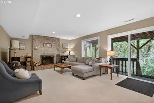 1925 NW Norfolk Ct, Portland, OR 97229 - Photo 34