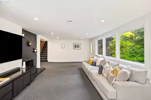 1211 SW Highland Rd, Portland, OR 97221 - Photo 32