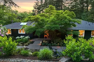 1211 SW Highland Rd, Portland, OR 97221 - Photo 2