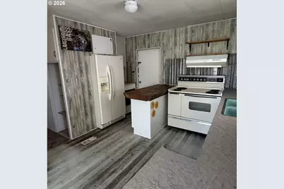 1000 N 8th St #54, Reedsport, OR 97467 - Photo 10