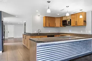 753 64th St, Springfield, OR 97478 - Photo 10