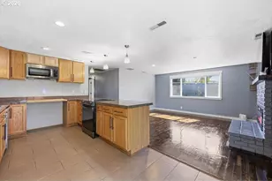 753 64th St, Springfield, OR 97478 - Photo 16