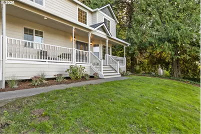 224 SW 4th St, Troutdale, OR 97060 - Photo 2