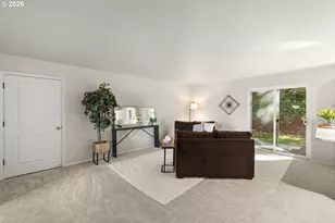 224 SW 4th St, Troutdale, OR 97060 - Photo 18