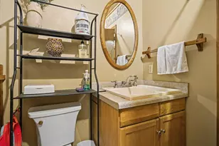 542 NE 14th Ave, Hillsboro, OR 97124 - Photo 34