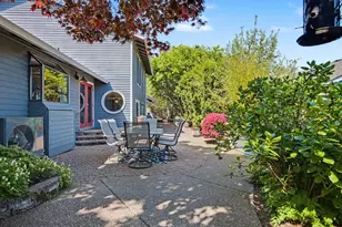 542 NE 14th Ave, Hillsboro, OR 97124 - Photo 42