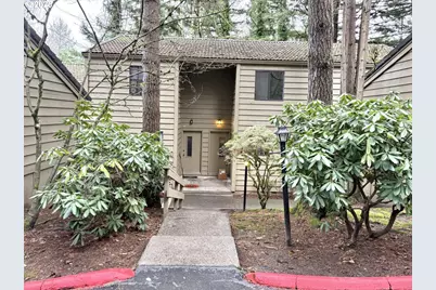 344 Cervantes Cir, Lake Oswego, OR 97035 - Photo 1