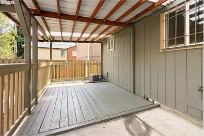 4050 SE 139th Ave, Portland, OR 97236 - Photo 16