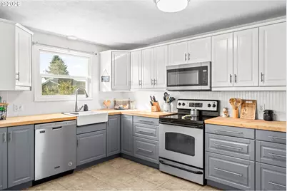 1185 Franklin St, Lebanon, OR 97355 - Photo 12