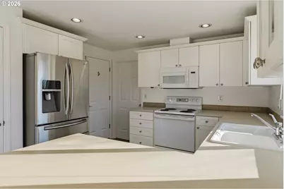 37480 Coralburst St, Sandy, OR 97055 - Photo 12