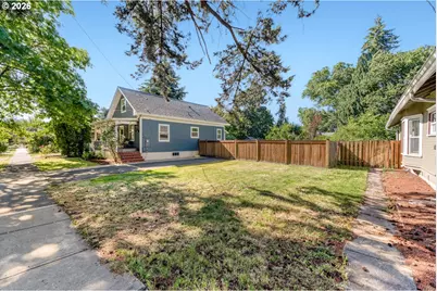 445 NE Jackson St, Hillsboro, OR 97124 - Photo 6