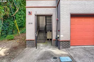1816 SW 18th Ave, Portland, OR 97201 - Photo 2