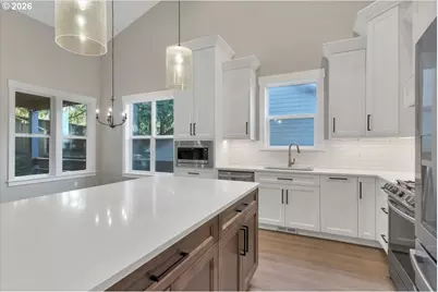 1624 York Butte Ave, Salem, OR 97301 - Photo 16