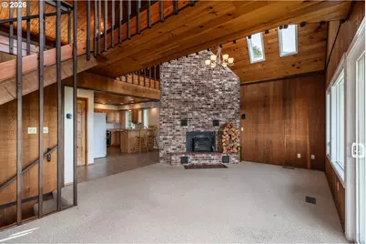 1024 W C St, Rainier, OR 97048 - Photo 4