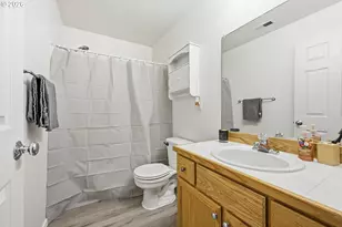 5827 SE 16th Loop, Gresham, OR 97080 - Photo 24