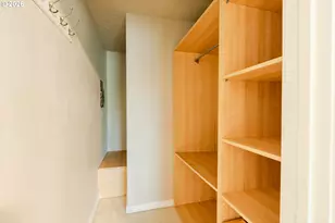 8612 NE Clackamas St, Portland, OR 97220 - Photo 32