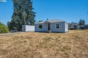 595 S 47th St, Springfield, OR 97478 - Photo 6