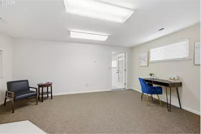 394 Cherry Dr, Eugene, OR 97401 - Photo 18