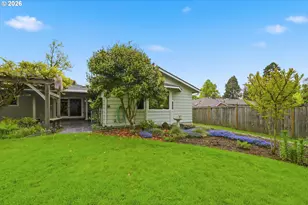 394 Cherry Dr, Eugene, OR 97401 - Photo 34