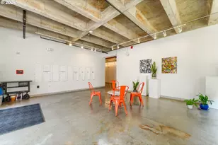 900 NE 81st Ave, Portland, OR 97213 - Photo 30