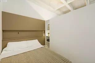 900 NE 81st Ave, Portland, OR 97213 - Photo 10