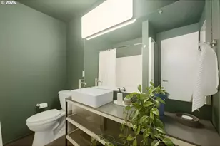 900 NE 81st Ave, Portland, OR 97213 - Photo 12