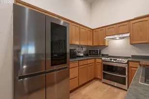 2443 SW Taylor Dr, McMinnville, OR 97128 - Photo 12